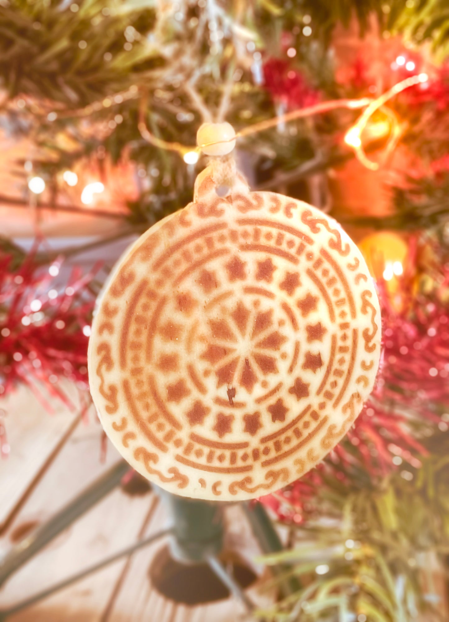 Boule de Noël en bois